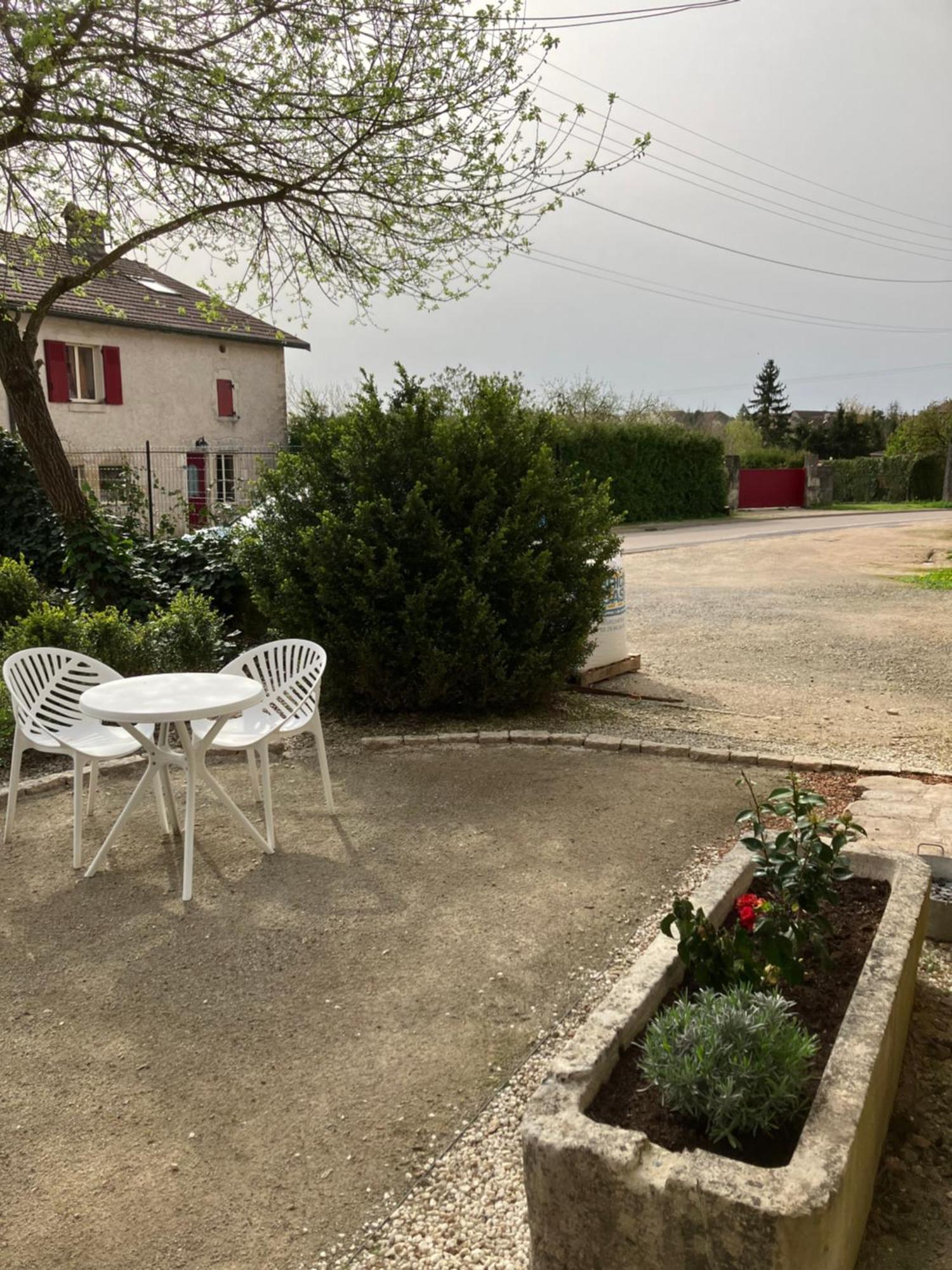 Le Temps Retrouve Hotel Rouvres-la-Chétive Eksteriør billede
